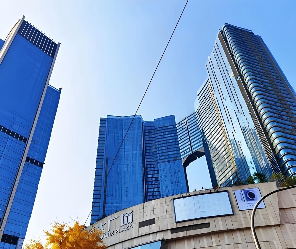 恒大广场外观图